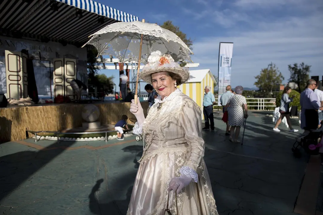 DAVID S. BUSTAMANTE 12/07/2019 SANTANDER/ CANTABRIA Ba&ntilde;os de ola en los Jardines de Piquio