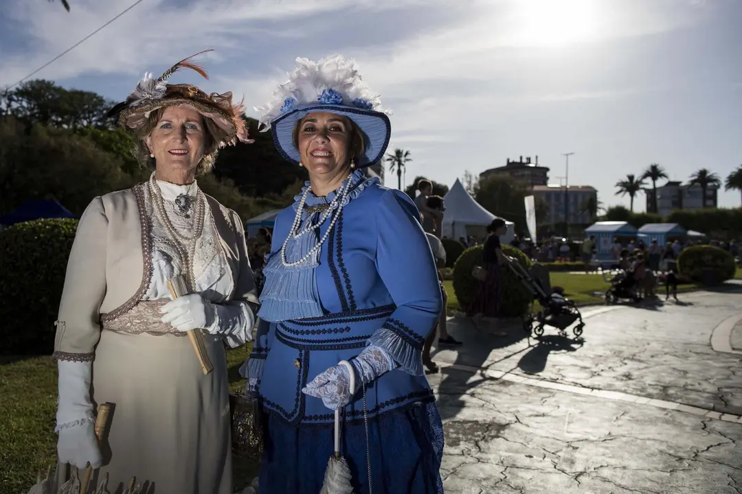 DAVID S. BUSTAMANTE 12/07/2019 SANTANDER/ CANTABRIA Ba&ntilde;os de ola en los Jardines de Piquio