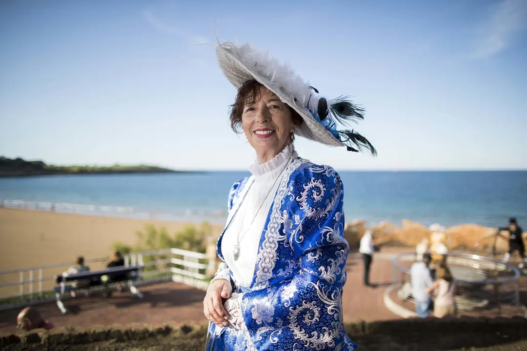 DAVID S. BUSTAMANTE 12/07/2019 SANTANDER/ CANTABRIA Ba&ntilde;os de ola en los Jardines de Piquio
