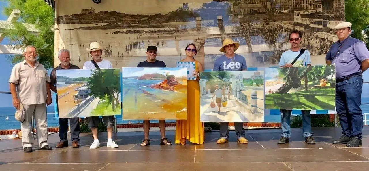 Concurso de pintura r&aacute;pida de los Ba&ntilde;os de Ola