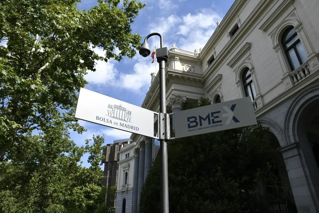 Fachada de la Bolsa de Madrid