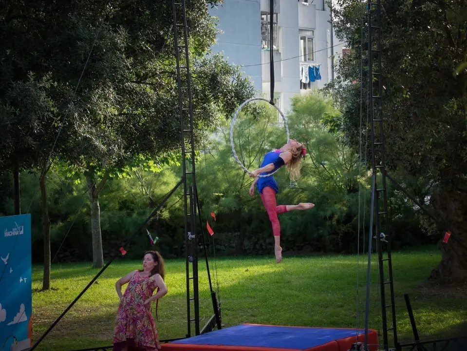 Espect&aacute;culo 'En el aire' de La Machina Teatro