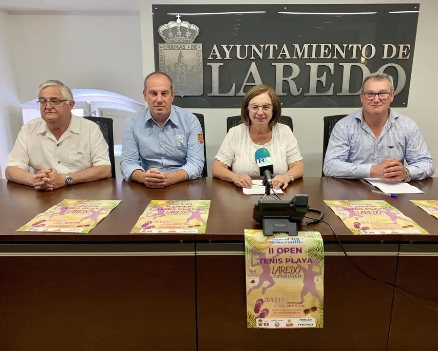 Presentaci&oacute;n II Torneo Tenis-Playa de Laredo