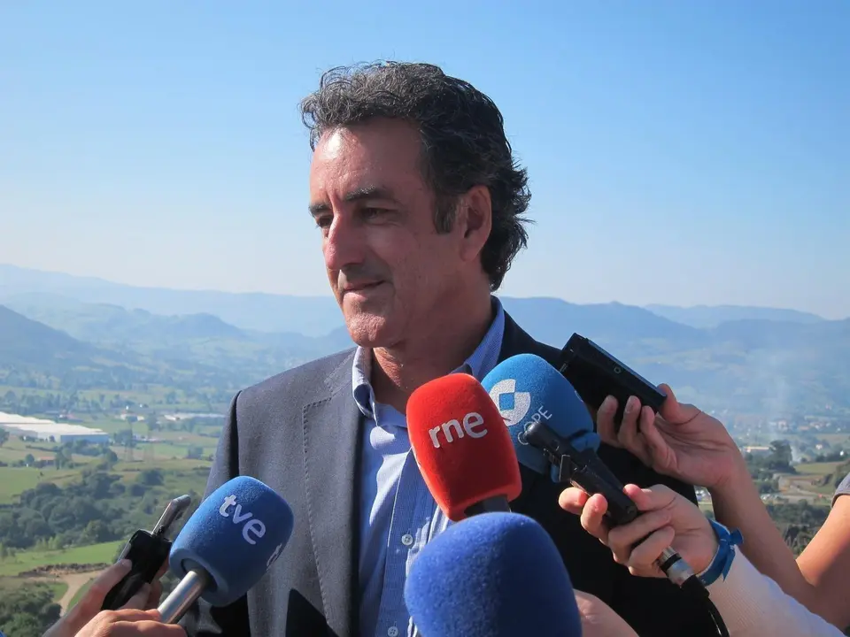 Francisco Mart&iacute;n. Consejero Innovaci&oacute;n, Industria, Turismo, Comercio Cantabria