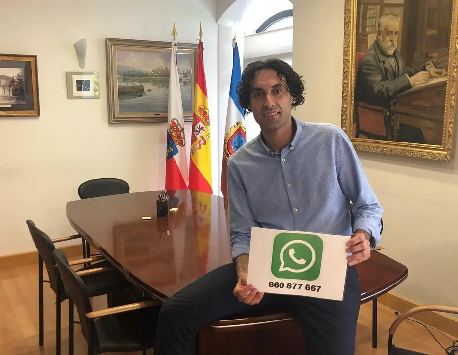 El Alcalde De Astillero, Javier Fern&aacute;ndez Sober&oacute;n