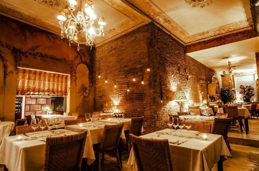 El 30% de los espa&ntilde;oles visita un restaurante al menos una vez al d&iacute;a en verano, seg&uacute;n estudio