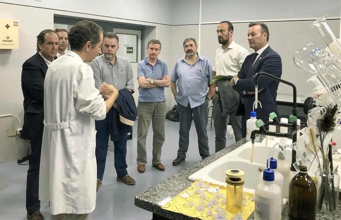 El consejero de Desarrollo Rural, Ganader&iacute;a, Pesca, Alimentaci&oacute;n y Medio Ambiente, Guillermo Blanco, visita las instalaciones del Centro de Investigaci&oacute;n del Medio Ambiente (CIMA)