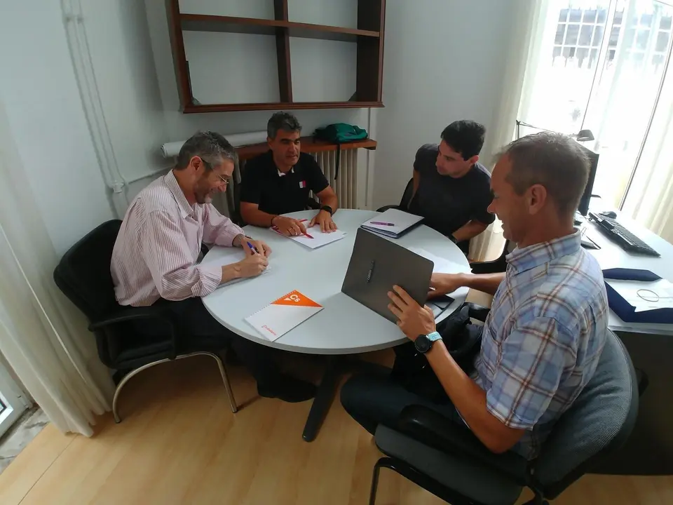 El portavoz de Cs, Javier Ceruti, se re&uacute;ne con la secci&oacute;n sindical de CCOO en el TUS