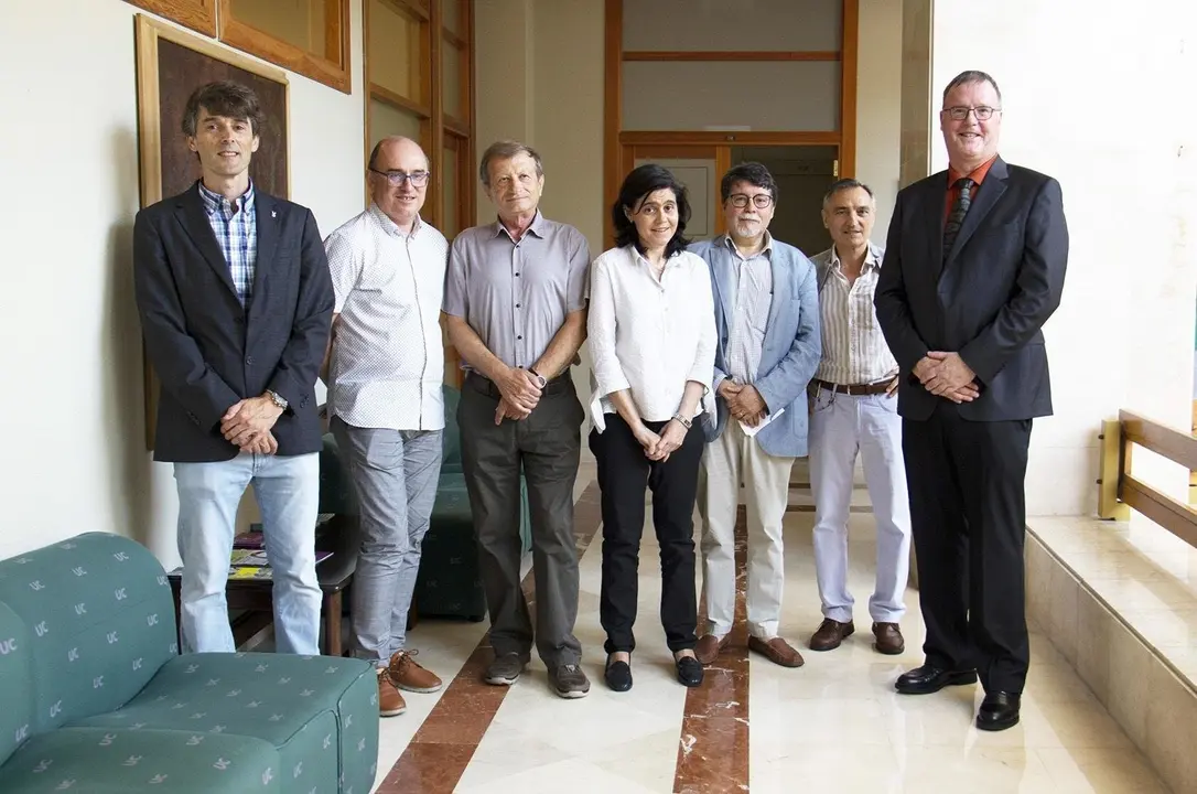 Francisco Matorras, Laureano Gonz&aacute;lez, Neculai Sandolescu, Marta Pascual, Javier Le&oacute;n, Saturnino Marcos y Robert M. Corless.