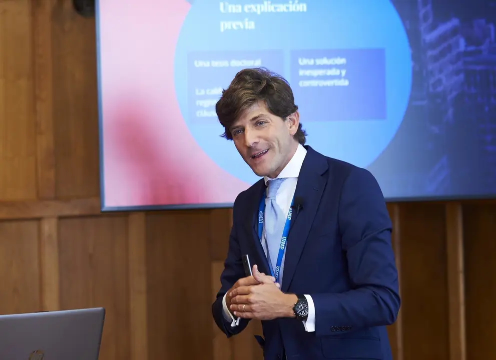 Sebasti&aacute;n del Rey Barba, doctor en Derecho y registrador