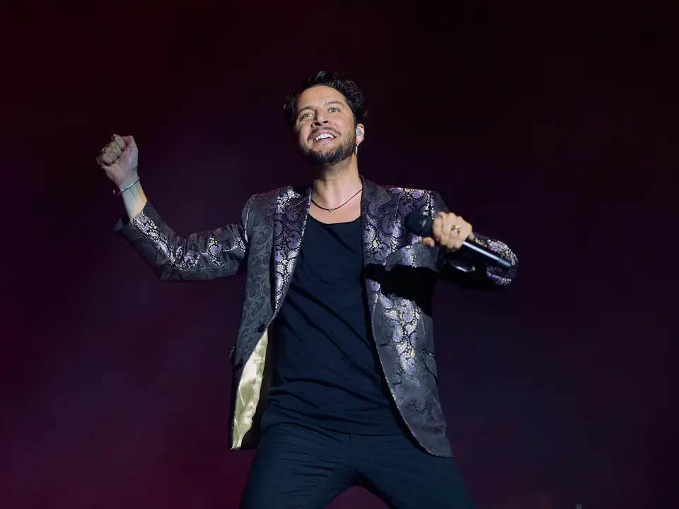 MANUEL CARRASCO - MV 2019 - EL REY LAGART&Oacute;N (2)