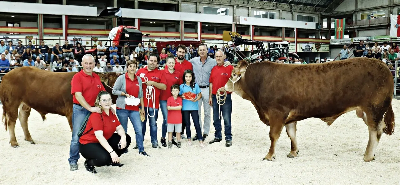 El Consejero De Ganader&iacute;a, Guillermo Blanco, Asiste En Torrelavega Al IX Concurso Regional &lsquo;Raza Limus&iacute;n De Cantabria&rsquo;