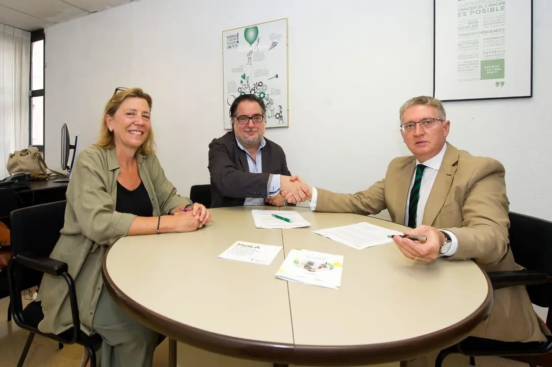 Convenio colaboraci&oacute;n AECC y APEMECAC