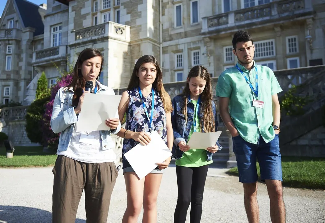 Miembros de Fridays for Furure en la lectura del Manifiesto de la Magdalena