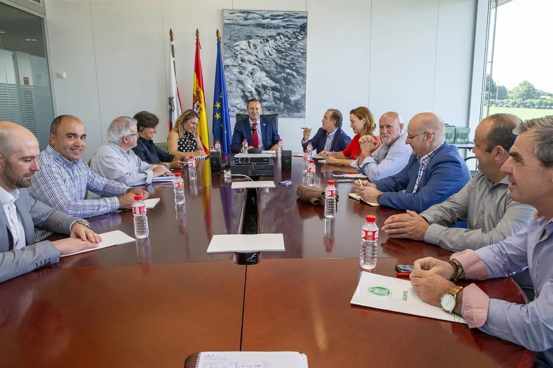 El consejero de Desarrollo Rural, Ganader&iacute;a, Pesca, Alimentaci&oacute;n y Medio Ambiente del Gobierno de Cantabria, Guillermo Blanco