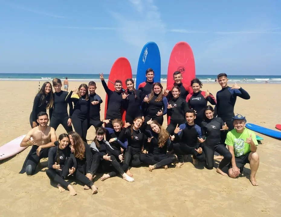 Participantes en los campamentos de la OJE en Cantabria