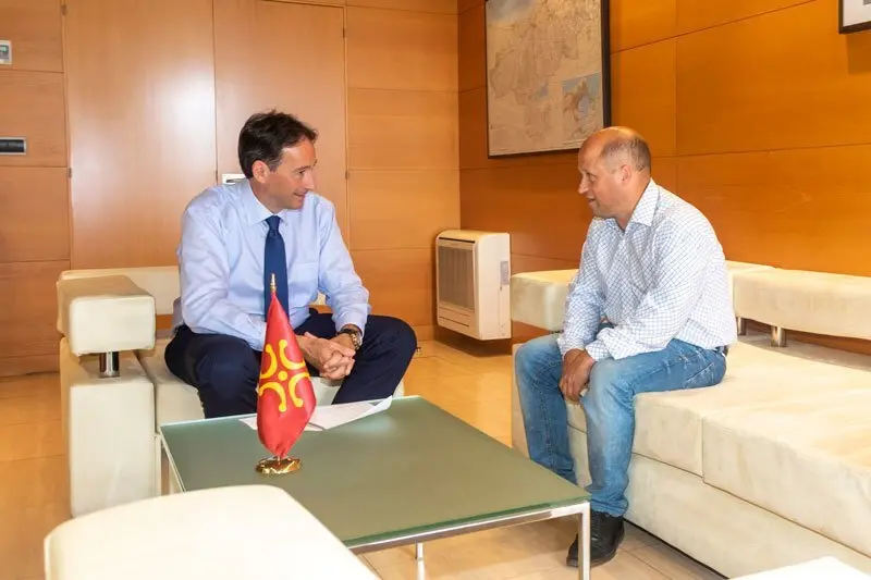 webobras_publicas_alcalde_barcena_pie_concha