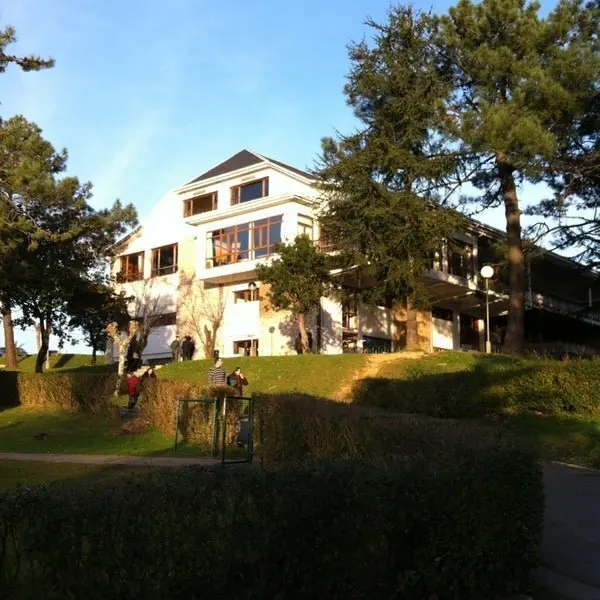 8811906_IxGfkej_xx4ILy6SUPp9KDSfK_gwguSmNZf25mg-iHo