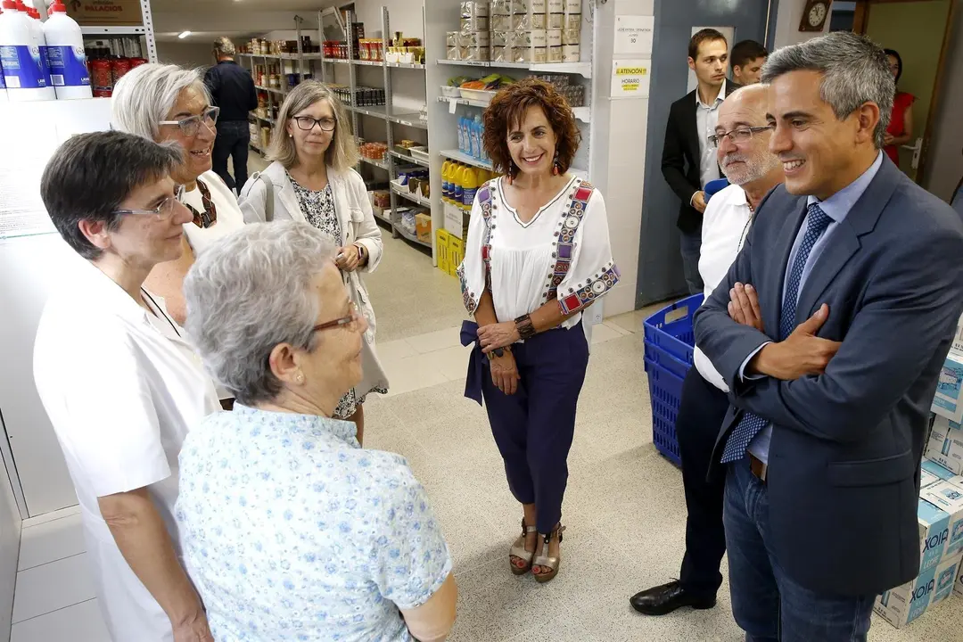 11:30 C/Tant&iacute;n, 27  Santander.  El Vicepresidente Y Consejero De Universidades, Igualdad, Cultura Y Deporte, Pablo Zuloaga, Y La Consejera De Empleo Y Pol&iacute;ticas Sociales, Ana Bel&eacute;n &Aacute;lvarez, Visitan Las Instalaciones De La Cocina Econ&oacute;mica.   22 Ago 19