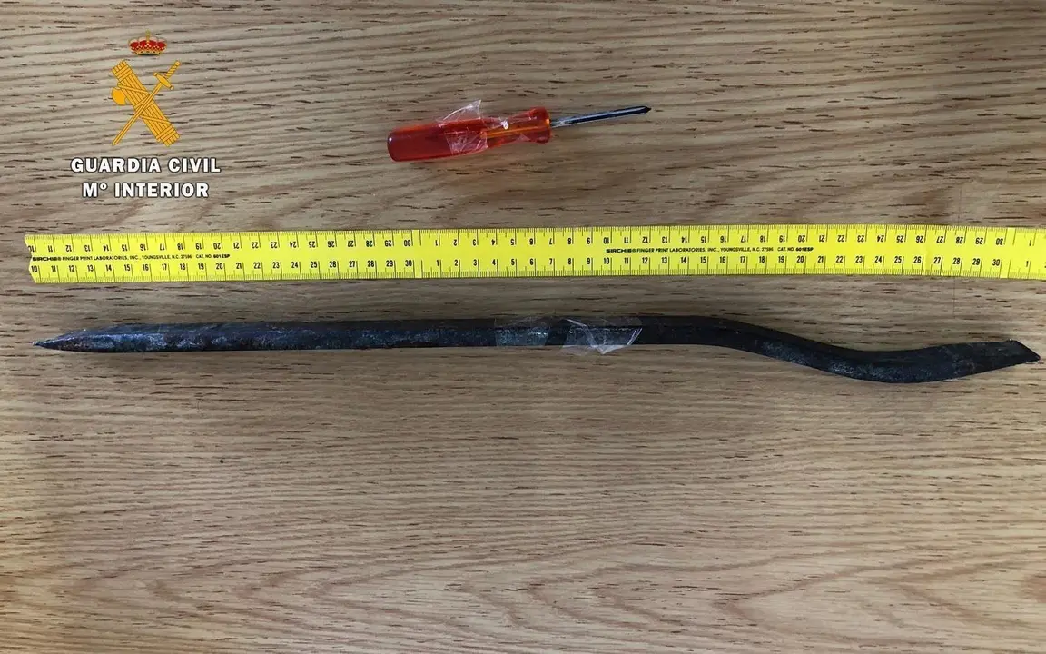 Nota De Prensa Detenidas Dos Personas Tras Dos Robos