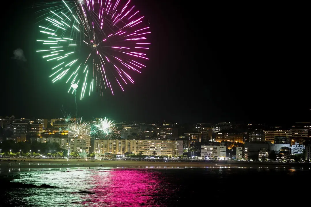 DAVID S. BUSTAMANTE 29/08/2019 SANTANDER/ CANTABRIA Fuegos Artificiales en El Sardinero