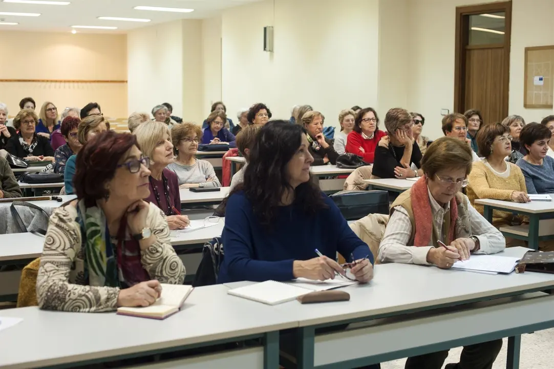 Clase de historia del arte en UNATE