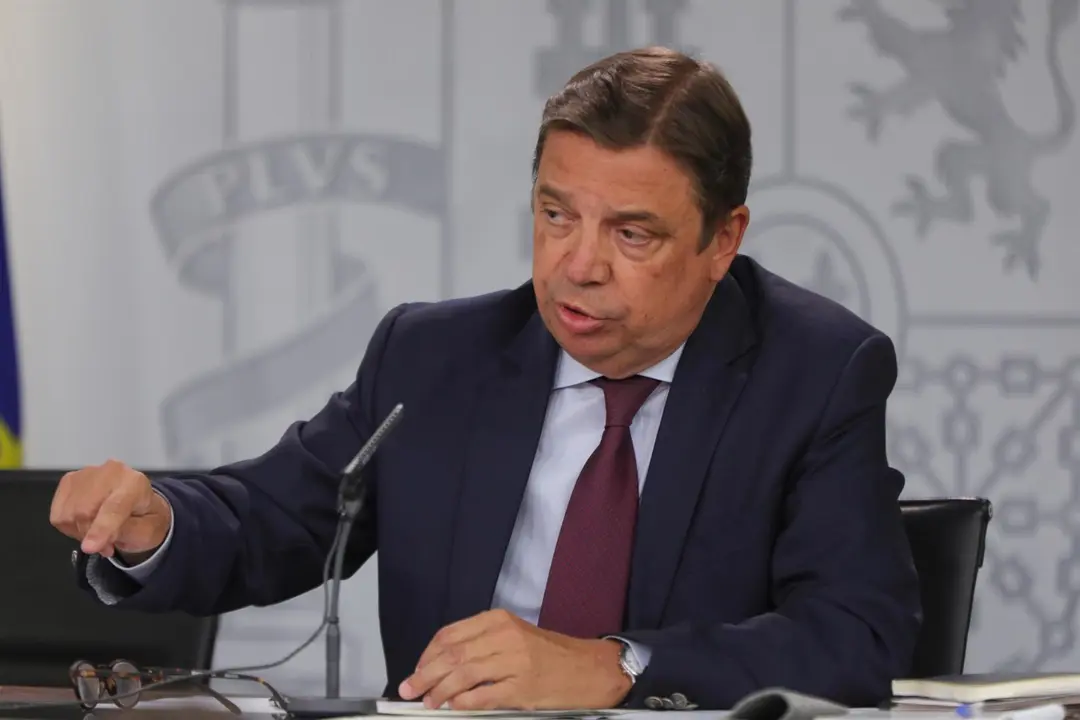 El ministro de Agricultura y Pesca en funciones, Luis Planas, durante su intervenci&oacute;n en la rueda de prensa tras el consejo de ministros en La Moncloa.