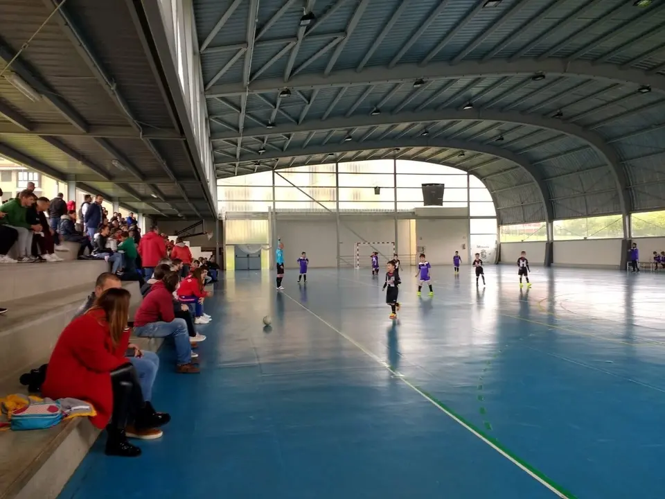 Pabell&oacute;n polideportivo de Meruelo