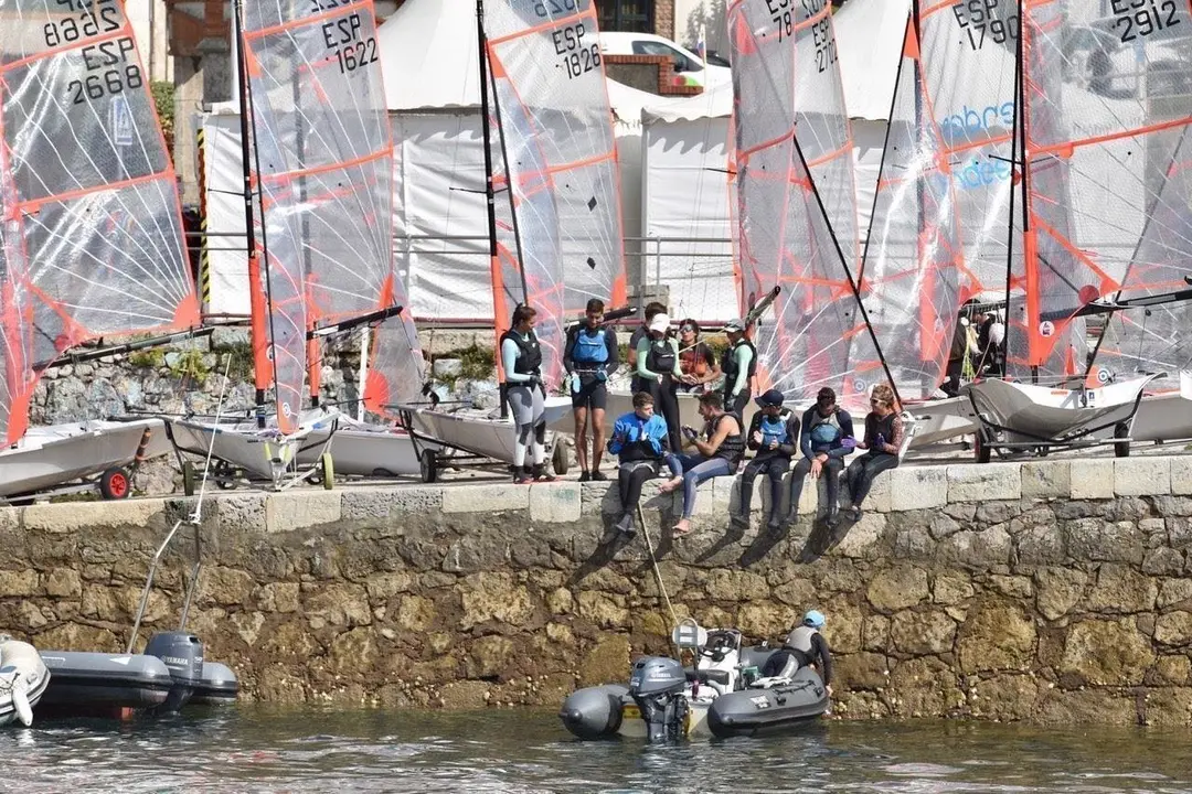 Participantes en la Semana Internacional de Vela de Santander