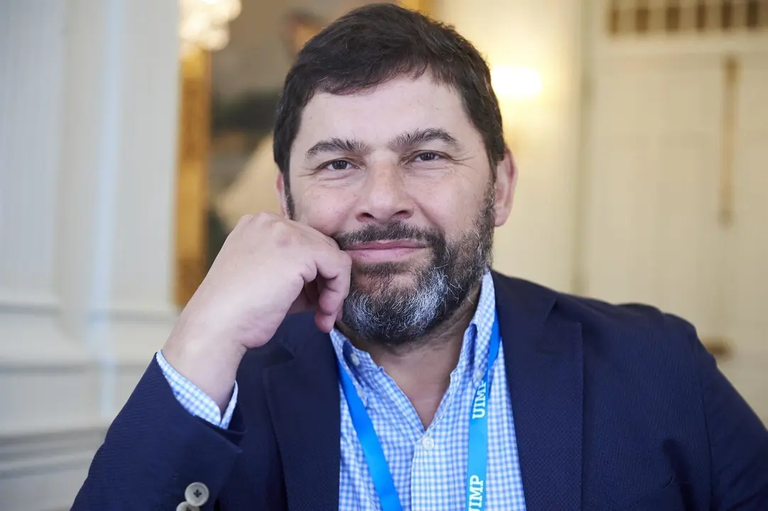 El Presidente Del Grupo Espa&ntilde;ol De Leucemia Linf&aacute;tica Cr&oacute;nica ( GELLC) Y Jefe Del Servicio De Hematolog&iacute;a En El Hospital Universitario Vall D&acute;Hebron ( Barcelona) Francesc Bosch En La UIMP.