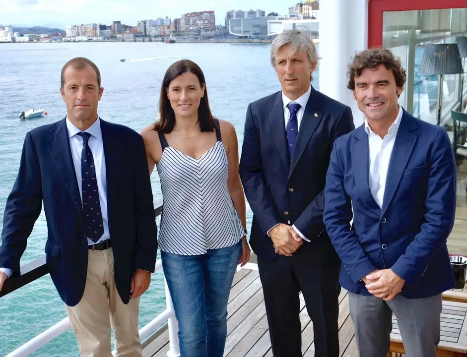 Reconocimiento al regatista Javier de la Plaza