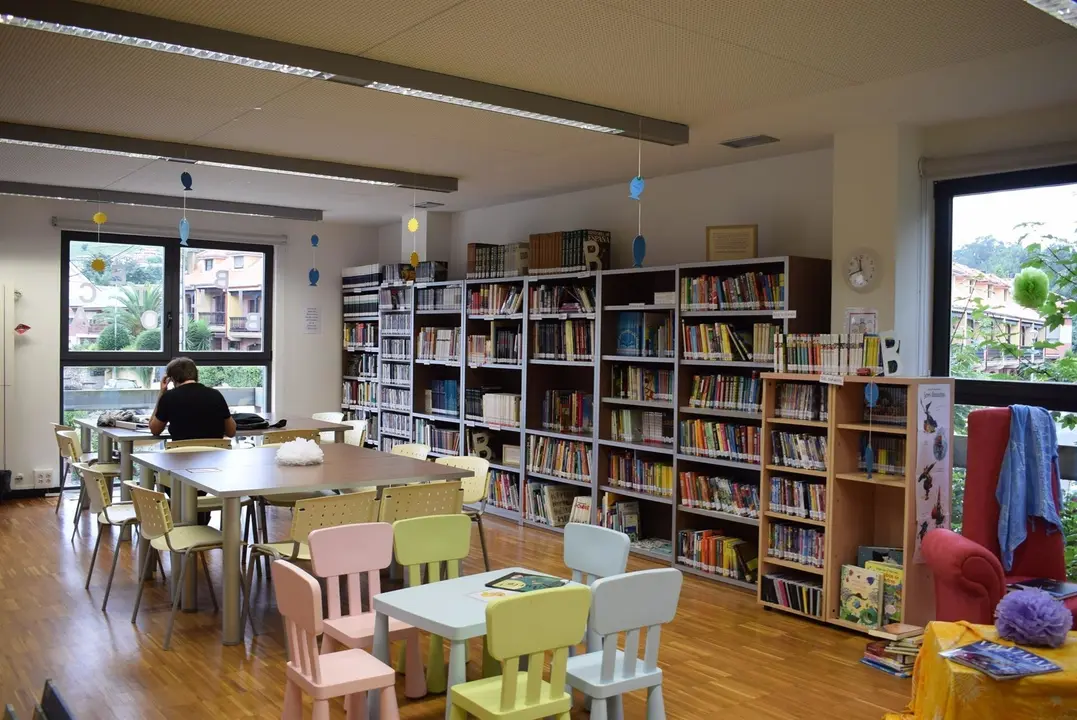 Biblioteca de Mortera