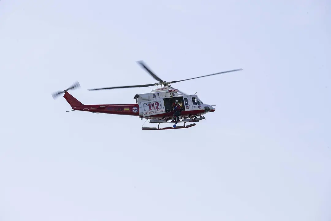 DAVID S. BUSTAMANTE 13/09/2019 SANTANDER/ CANTABRIA Simulacro de rescate con el helicoptero del 112 del Gobierno de Cantabria