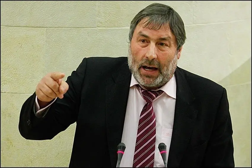 Fernando Fern&aacute;ndez PRC