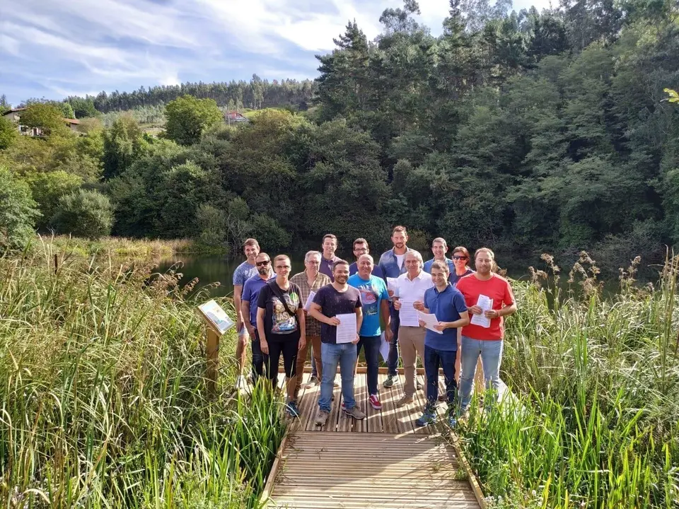 Representantes de los siete grupos municipales del PSOE en el Pozo Tremeo