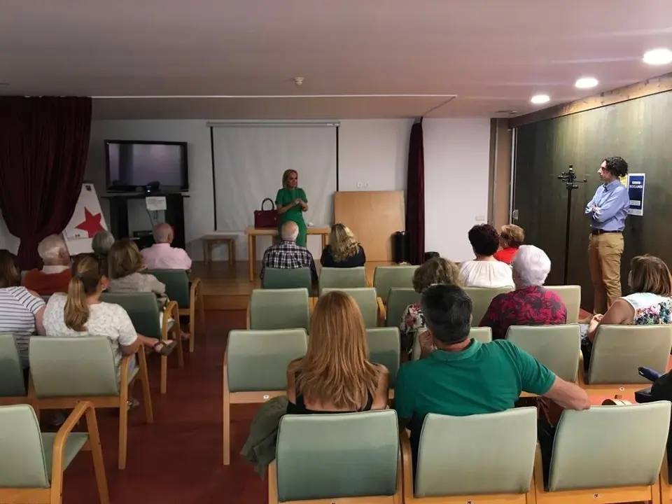 Comienza el primero de los tres cursos gratuitos de formaci&oacute;n permanente en materia de consumo que se van a celebrar hasta final de a&ntilde;o