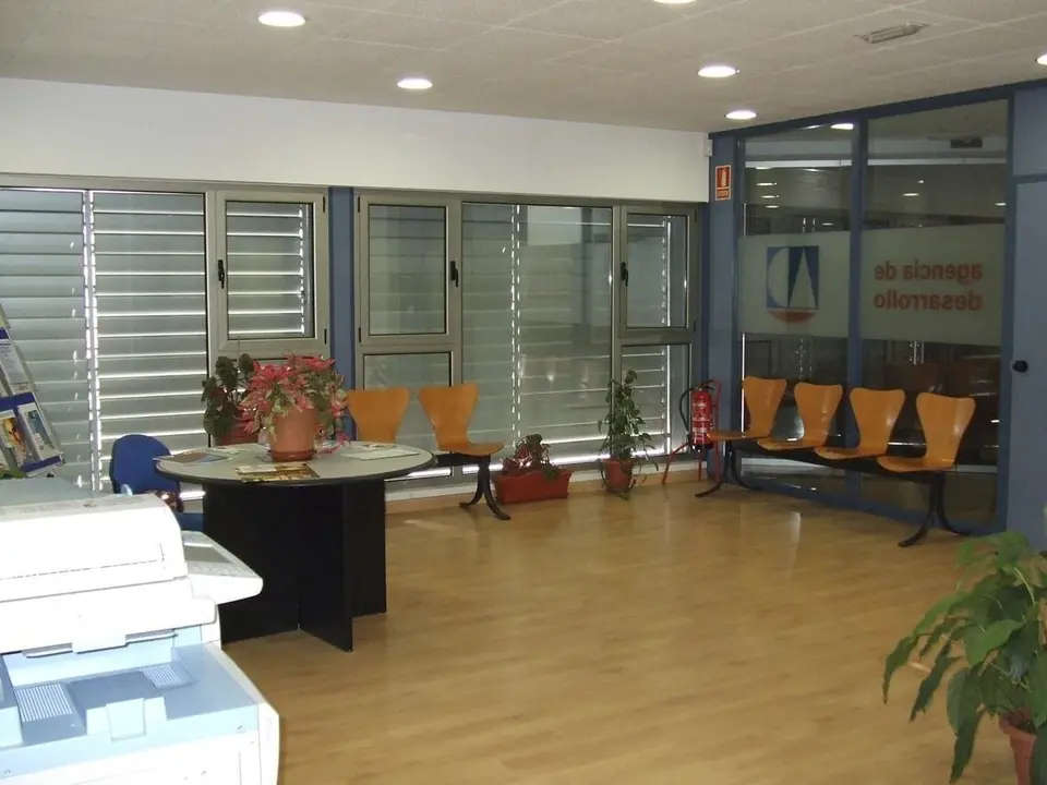 Una de las salas de la Agencia de Desarrollo Local de Astillero