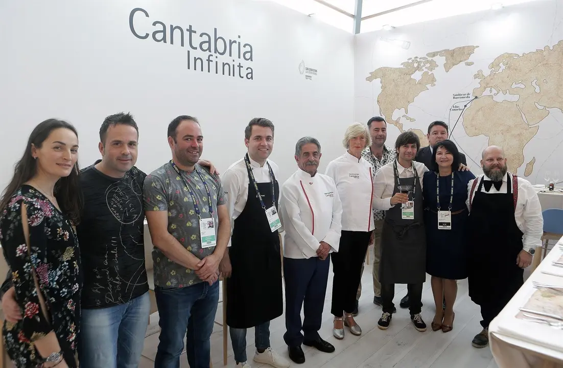 Revilla y Lomb&oacute; apoyan a los cocineros c&aacute;ntabros en San Sebasti&aacute;n Gastronomika