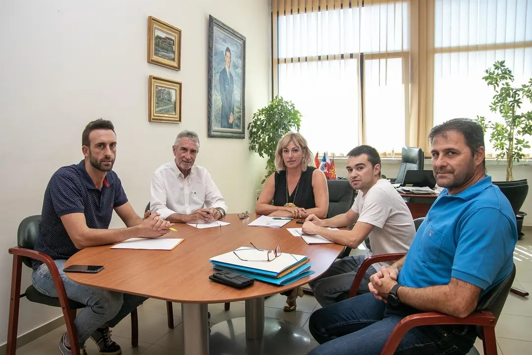 Polanco.- Portavoces de los grupos municipales piden a Zuloaga que medie ante Pedro S&aacute;nchez sobre Vuelta Ostrera