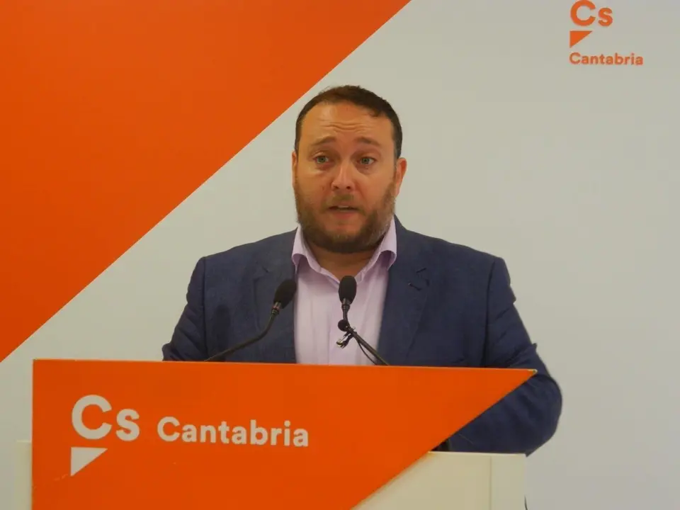 El n&uacute;mero 1 de la candidatura de Cs Cantabria al Congreso de los Diputados, Rub&eacute;n G&oacute;mez