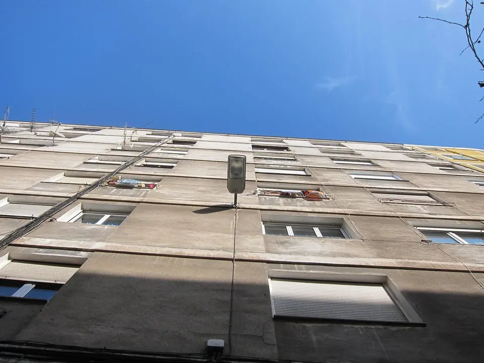 Vivienda se vende o alquila                               