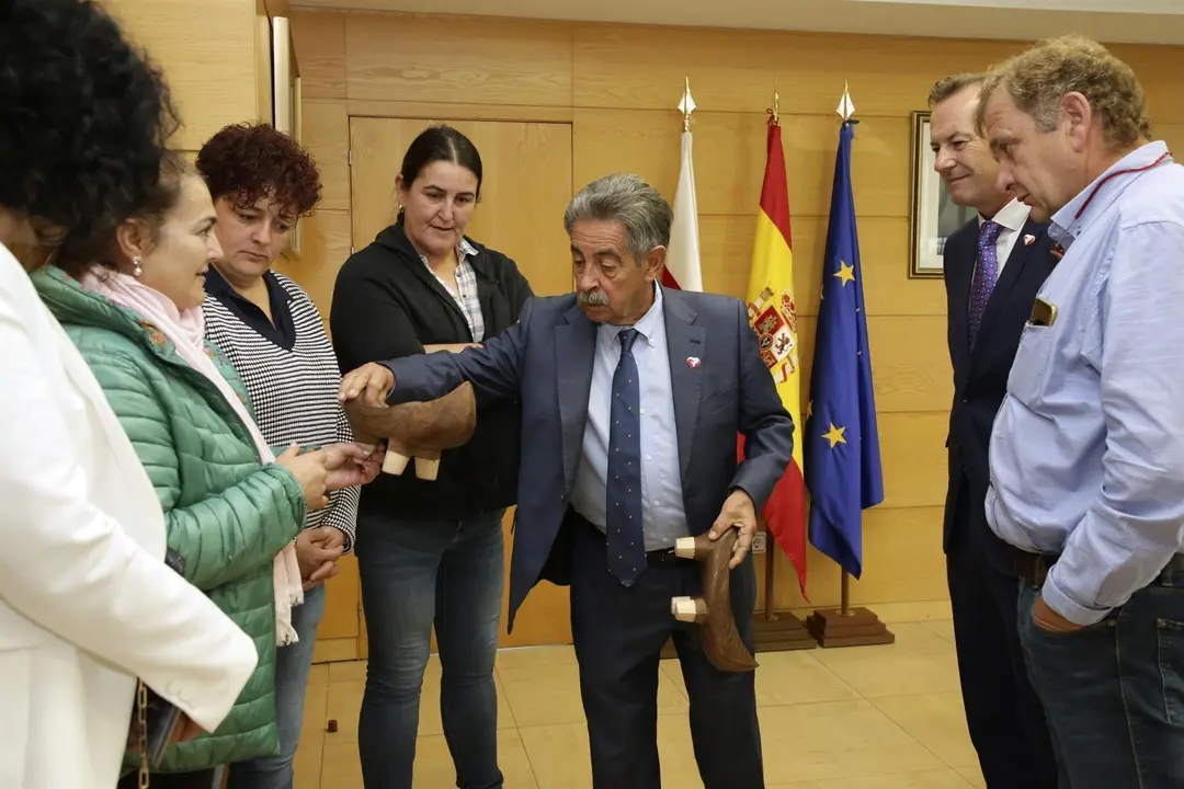 La ganadera Teresa Callejo con Reviilla y Blanco