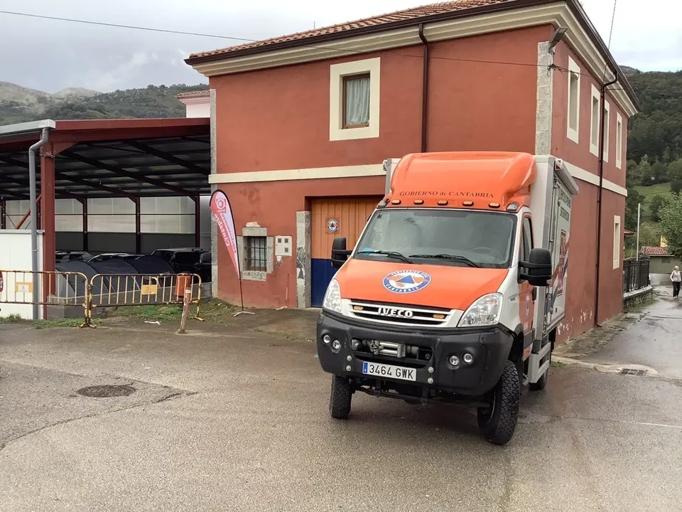 FCE5B7D9-C10C-49A2-BF14-10FBE13313AF