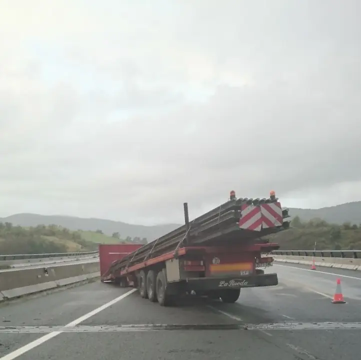 415B4D79-BCB3-400F-8D9E-95142B5D5695