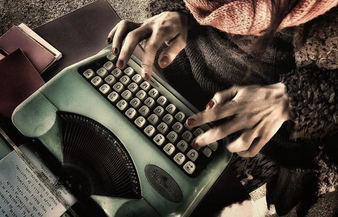 Visitas-Experiencia a 'Coleccionando procesos. 25 a&ntilde;os de Itinerarios' en el Centro Bot&iacute;n