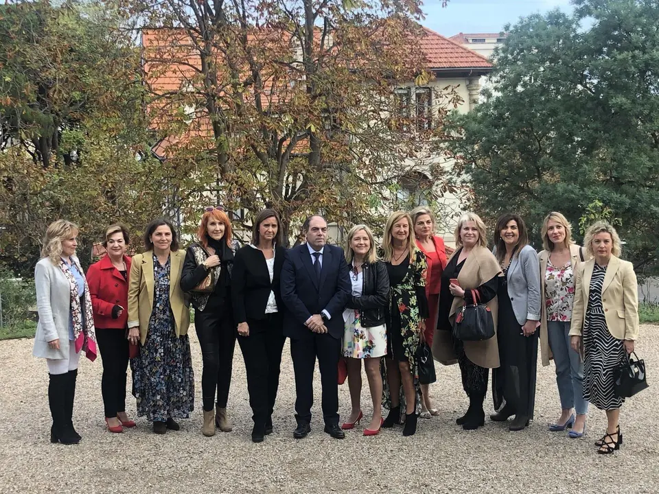 Desayuno de ADMEC con el presidente de ATA