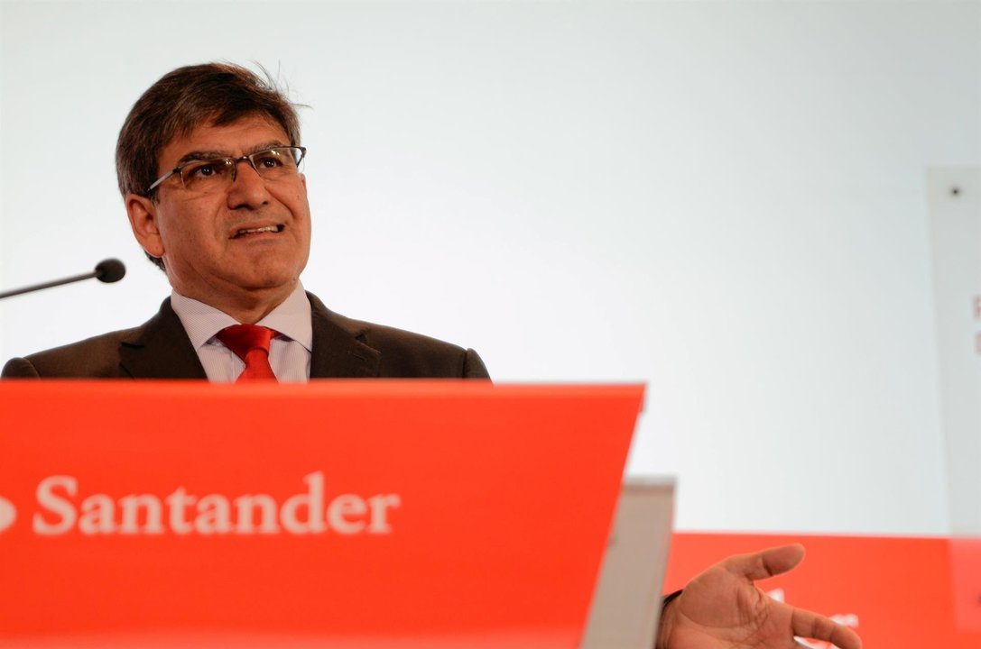 El consejero delegado de Banco Santander, José Antonio Álvarez, presenta los resultados de la entidad correspondientes al primer trimestre del año