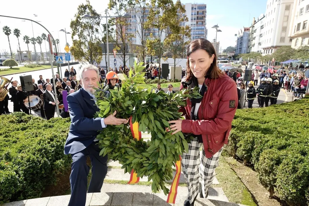Gema Igual en la ofrenda floral y recuerdo de la tragedia del Machichaco