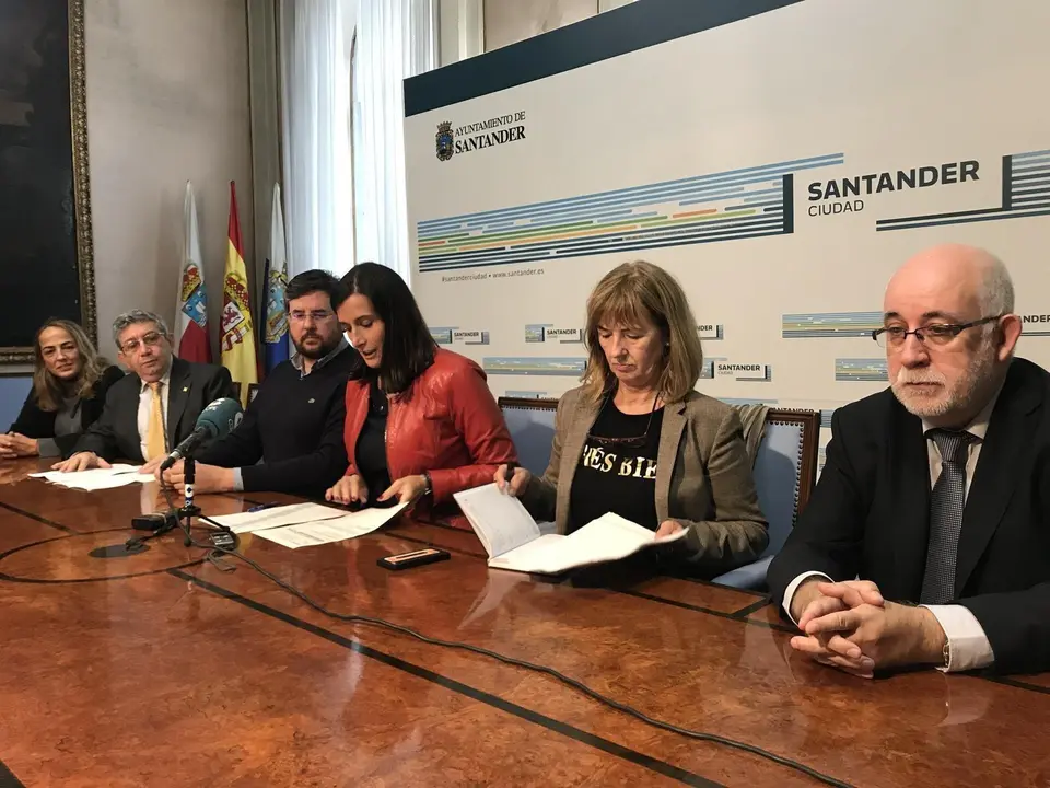 Presentaci&oacute;n de la la Exposici&oacute;n Filat&eacute;lica Nacional que se celebra en Santander del 6 al 10 de noviembre