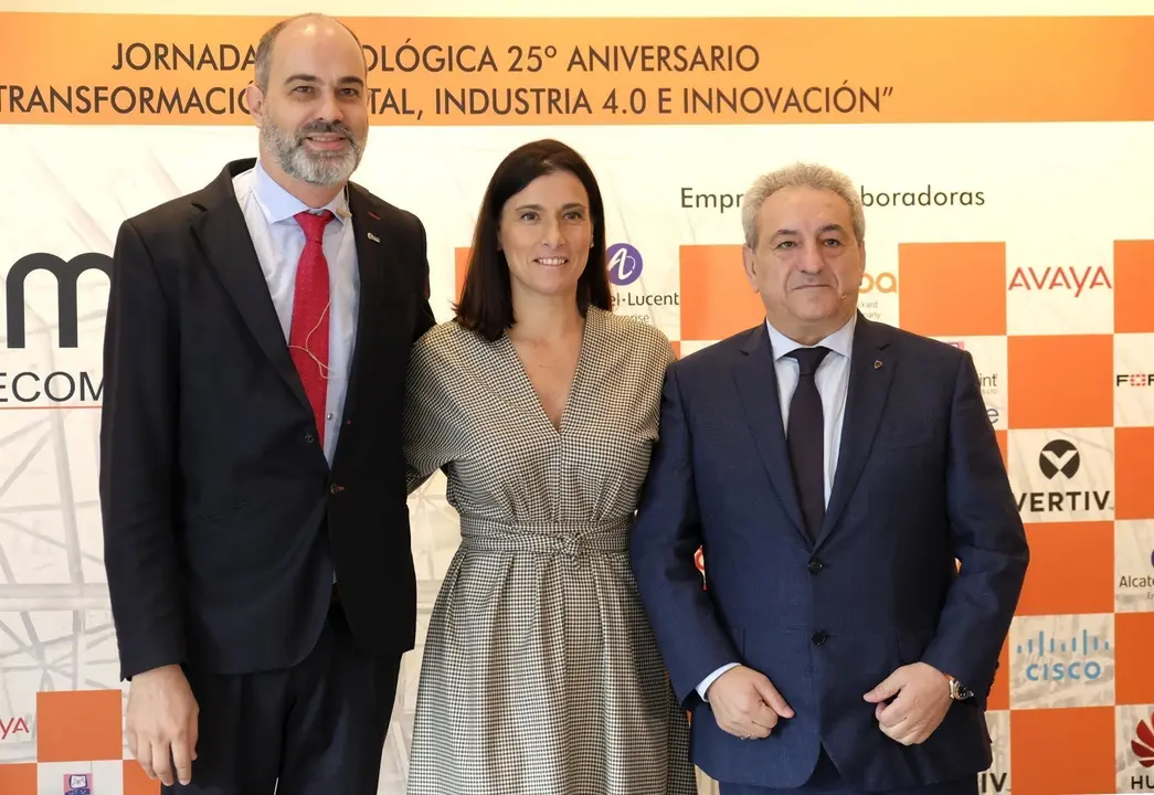 GEMA IGUAL EN LA INAUGURACI&Oacute;N DEL XXV ANIVERSARIO DEL GRUPO &Aacute;MBAR